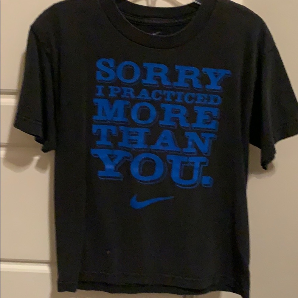 Nike boys t-shirt